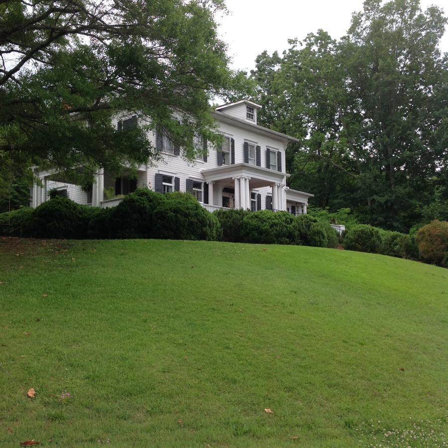 Springwood Inn Anniston Zewnętrze zdjęcie